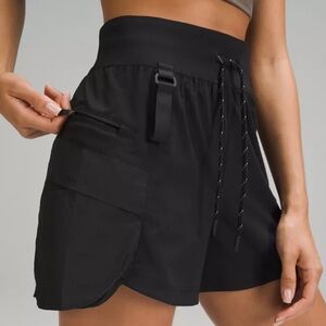 Lululemon WovenAirTM HR Hiking Short 4"